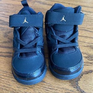 Baby Jordan Sneakers, size 5